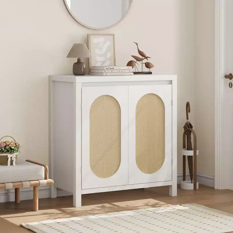 Buffet en rotin Mid-Century avec portes et étagère réglable, Console d'appoint rétro