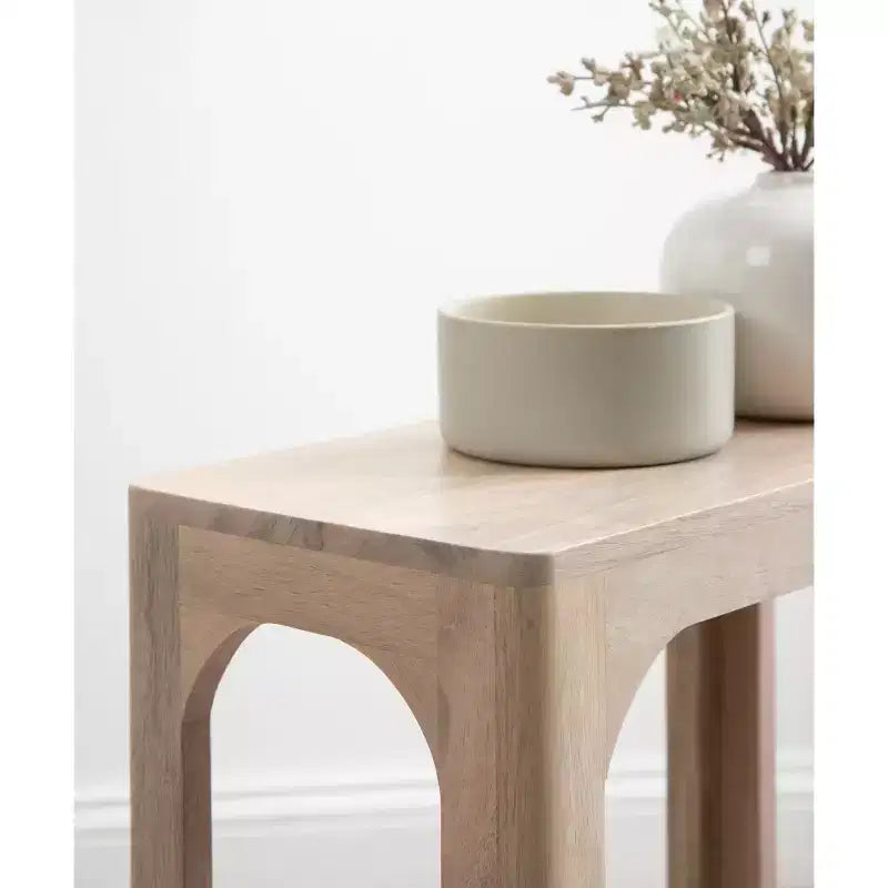 Table d'appoint en bois fin, design minimaliste, profil étroit, table d'appoint pour salon et chambre