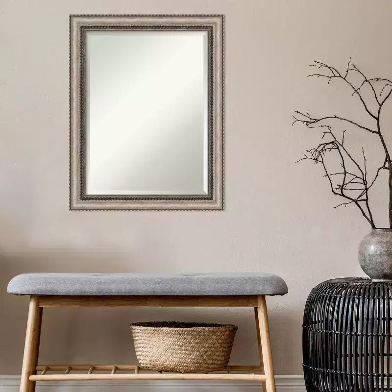 Miroir mural de salle de bain avec cadre orné, finition argentée, miroir décoratif