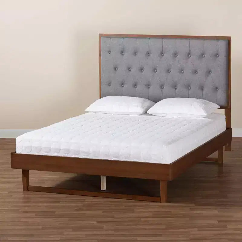Lit plateforme en tissu et bois de noyer, gris, aucun sommier requis, tête de lit capitonnée
